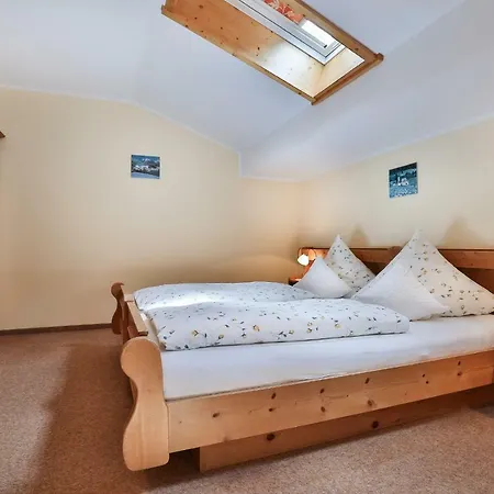 Guest house Hochoedlehen 3*